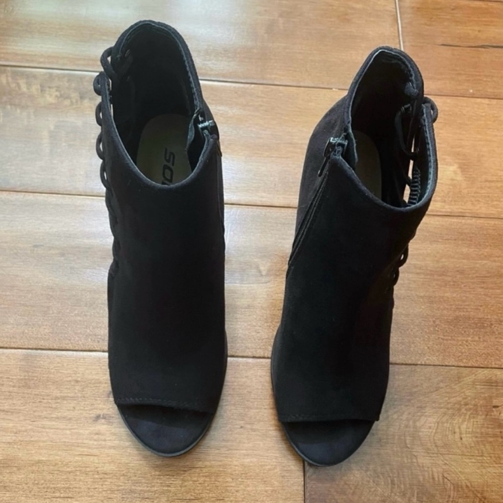 SODA Open Toe Booties - Picture 2 of 8